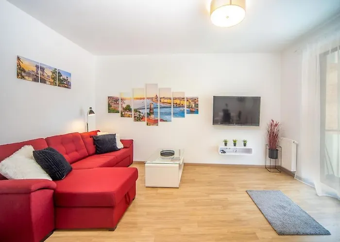 Grace Pine Apartment 1